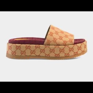 Gucci slides